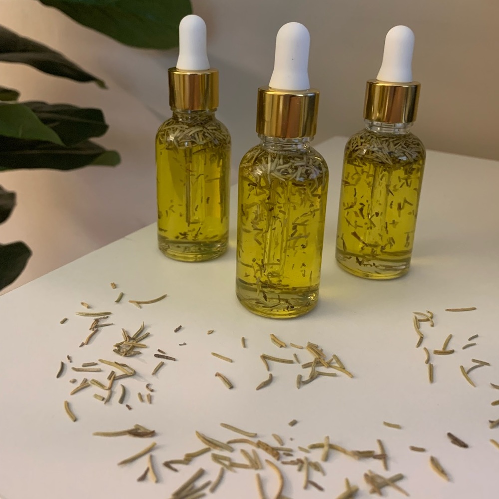Rosemary Infused Growth Hair Oil - Picture 3 of 3
